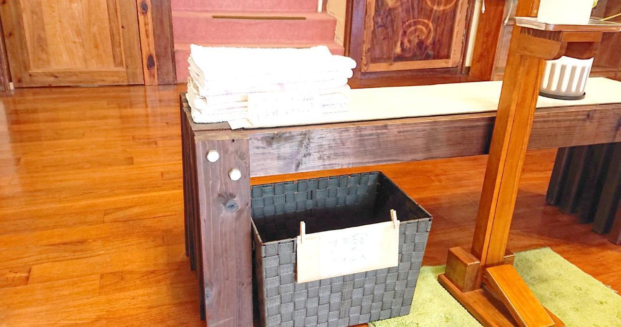 فندق ペンションやいま日和 Ishigaki  المظهر الخارجي الصورة